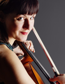 <b>Sabina Herzog</b> – Violoncello - sabina-herzog-violoncello